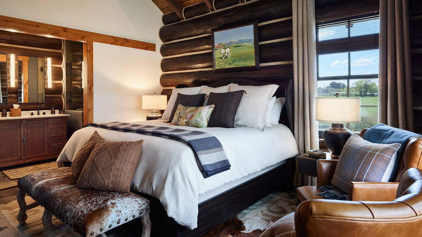 Blacksmith Cabin Room at Brush Creek Ranch